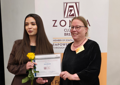 Jana Alkhatib , Gewinnerin des YWLA Award 2026 ZONTA Club Bremen